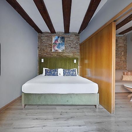 Апартаменты Numa Barcelona Lustre Экстерьер фото