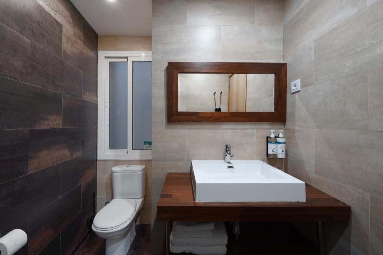 Апартаменты Numa Barcelona Lustre Экстерьер фото